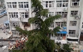 突發(fā)！青島一居民樓發(fā)生爆燃！已造1人死亡，7人受傷！3公里外有震感…