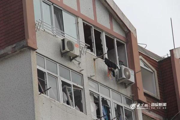 突發(fā)！青島一居民樓發(fā)生爆燃！已造1人死亡，7人受傷！3公里外有震感…